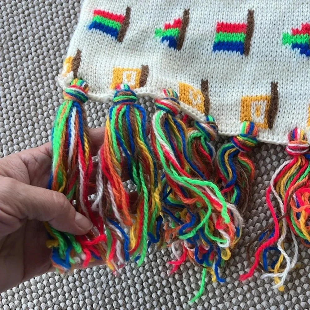 Vintage 70’s Rare Colorful Flag Novelty Print Scarf. Woven. Fringe.